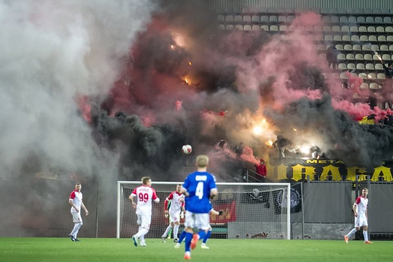 Нажмите на изображение для увеличения.

Название:	DsrxHMdWoAAjLja.jpg
Просмотров:	324
Размер:	72.2 Кб
ID:	8785