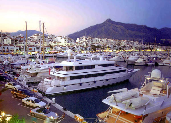 Нажмите на изображение для увеличения.

Название:	puerto-banus-spain.jpg
Просмотров:	46
Размер:	82.0 Кб
ID:	51885