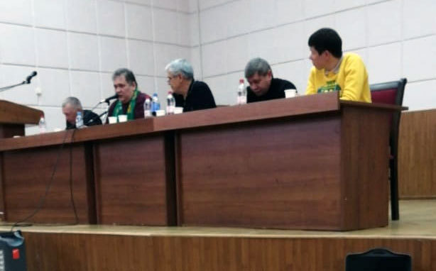 Нажмите на изображение для увеличения.

Название:	stalo.jpg
Просмотров:	134
Размер:	32.9 Кб
ID:	149038